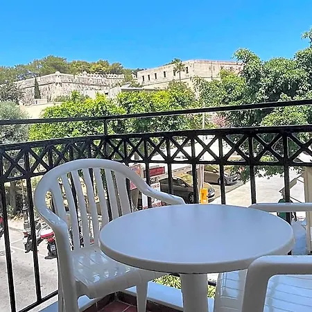 Fortezza מלון העיירה רתימנו