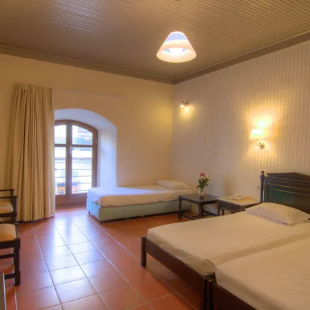 ホテル フォルテッツァ 3*